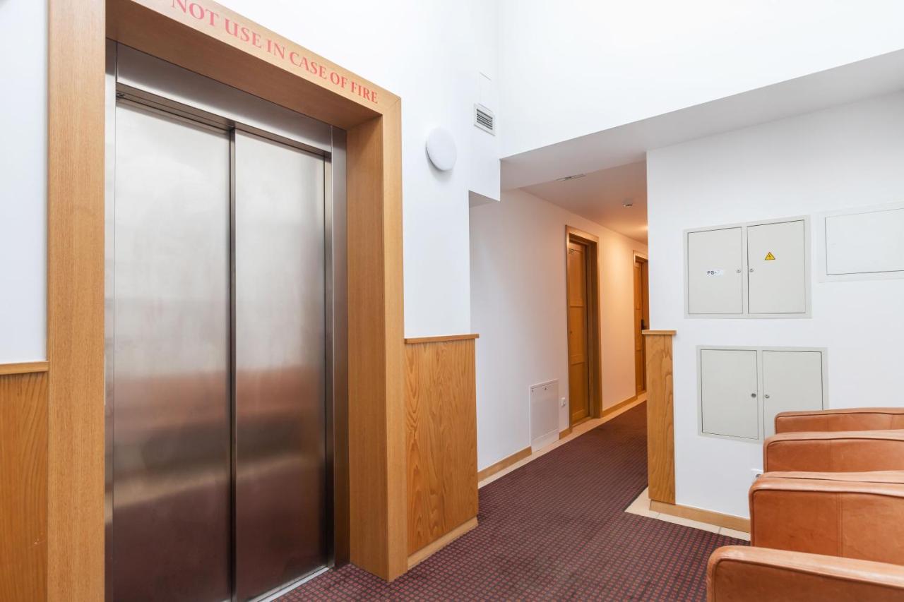 וילנה Cathedral Apartments By Reside Baltic מראה חיצוני תמונה
