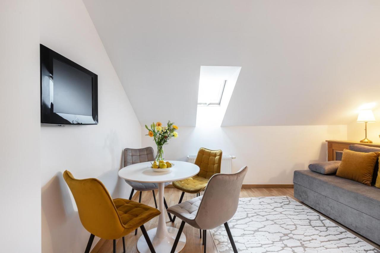 וילנה Cathedral Apartments By Reside Baltic מראה חיצוני תמונה